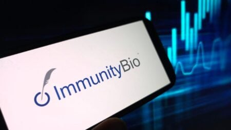 ImmunityBio, Inc. (IBRX) 股价：尽管膀胱癌治疗取得重大突破，仍下跌7.25%