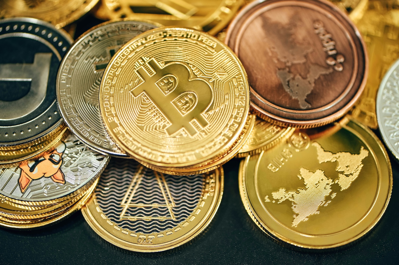 币安美国瞄准10亿美元估值下最高1亿美元融资：彭博社